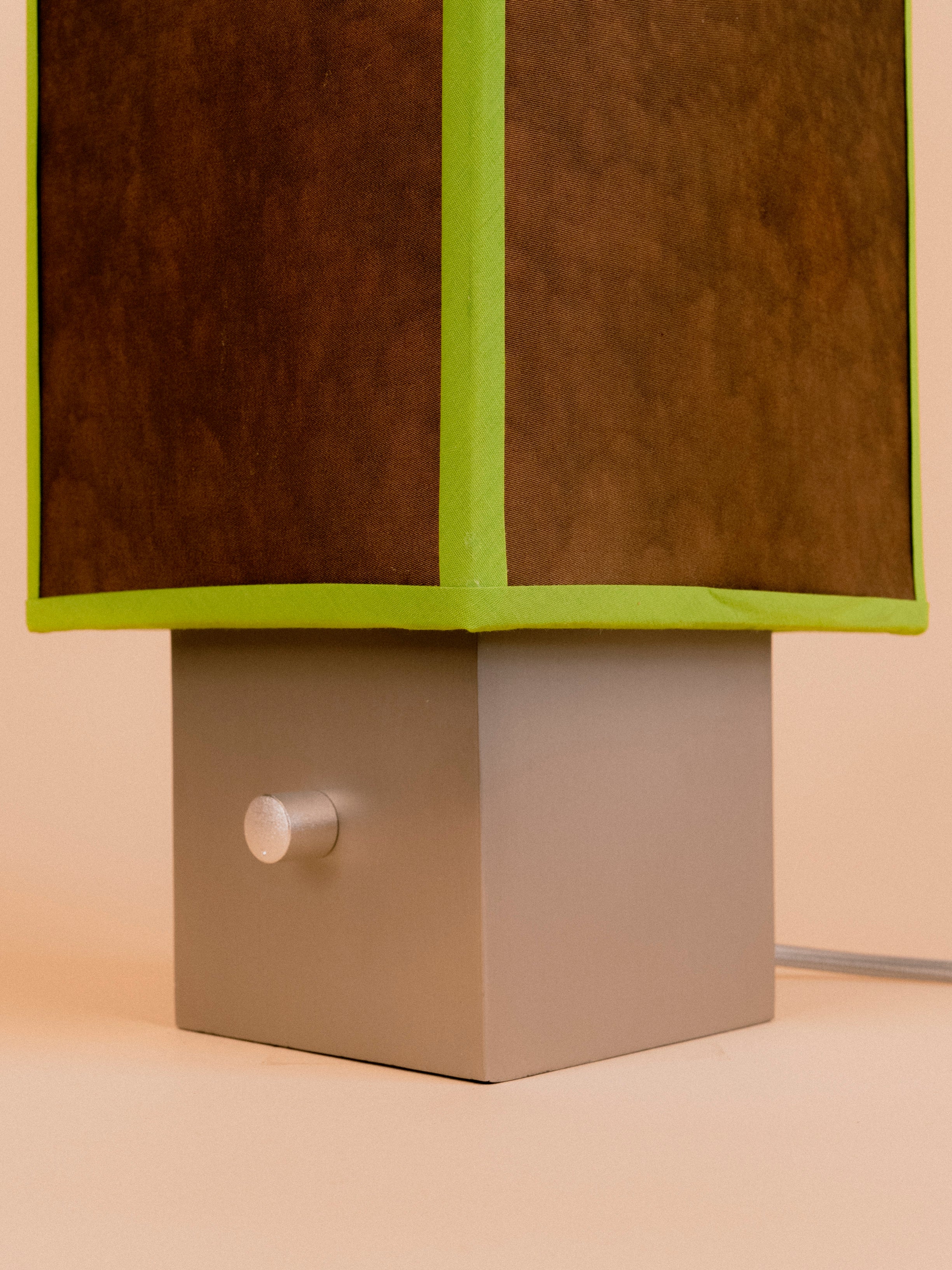 PYRITE Dimmable Table Lamp (Brown)