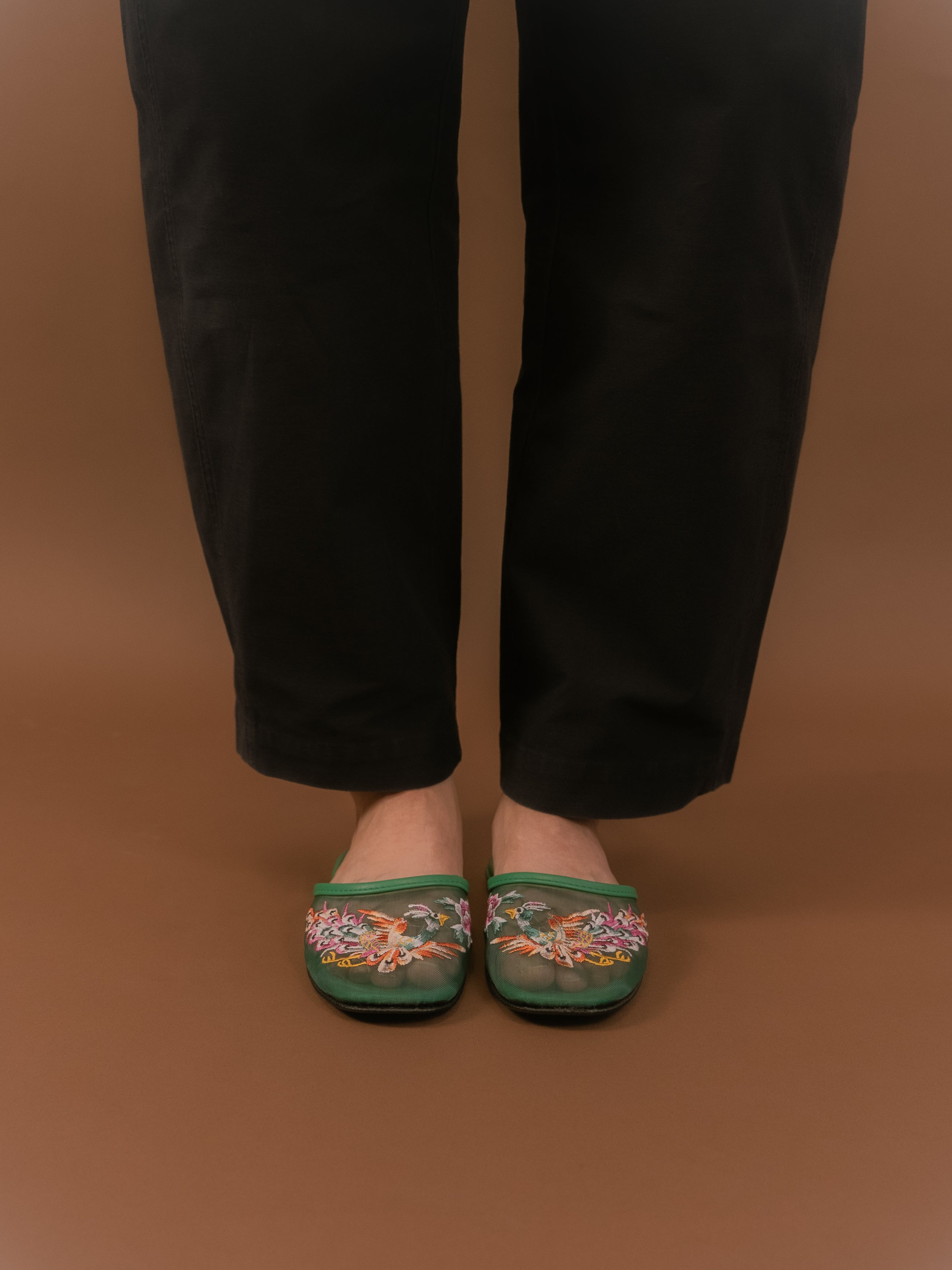 Embroidered Slipper (Green)