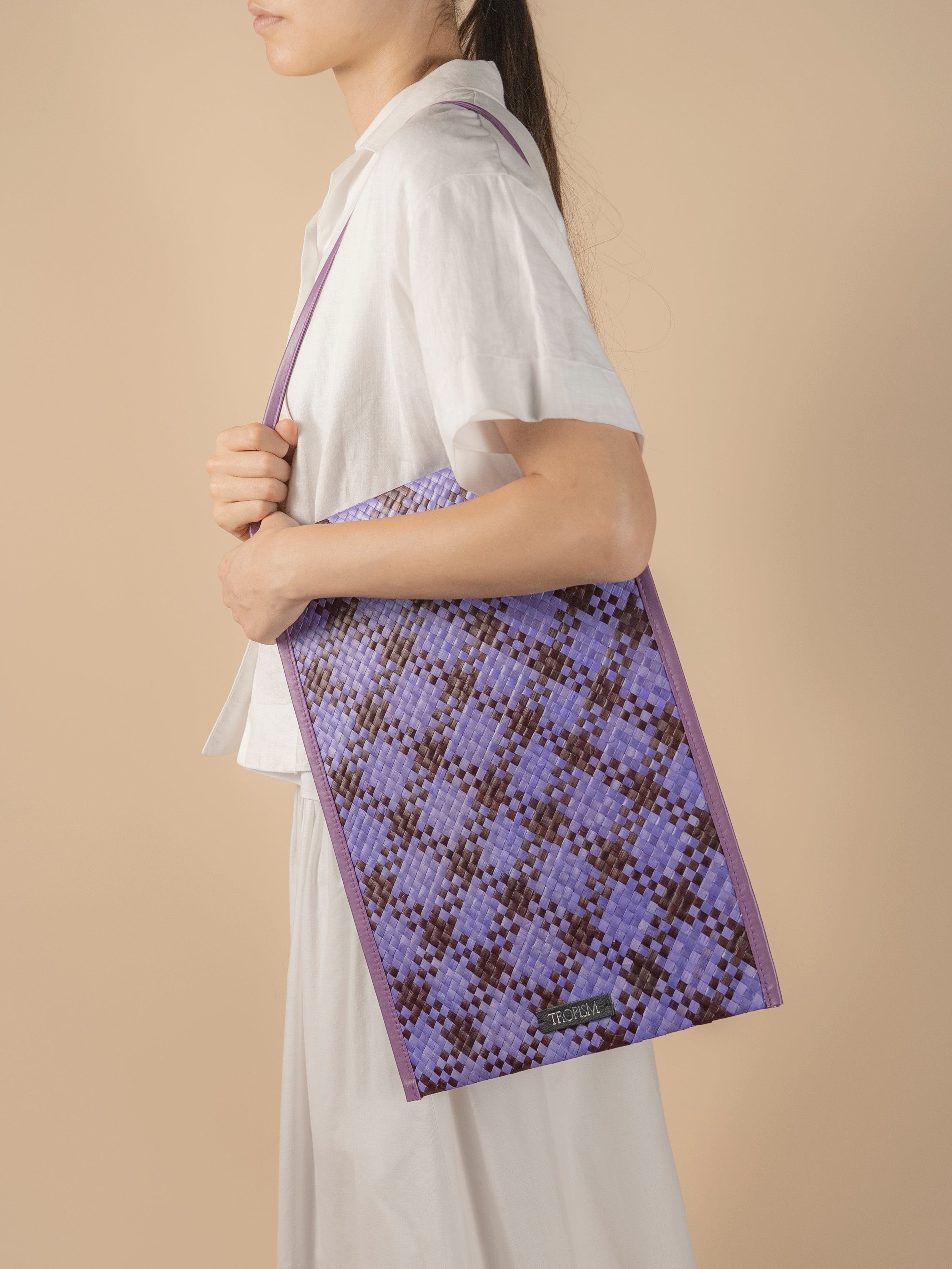 TIDE Woven Letter Bag (Purple)